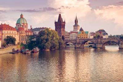 A Comprehensive Travel Guide: The Heart of Europe Circuit