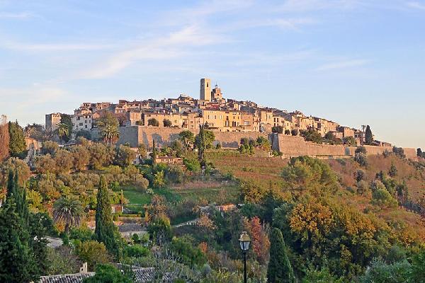 A Riviera Journey: A Travel Guide to the Nice-Cannes-Grasse-St. Paul de Vence Loop