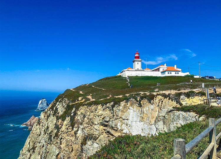A Comprehensive Travel Guide: Lisbon, Sintra, Cabo da Roca, Cascais, and Boca do Inferno