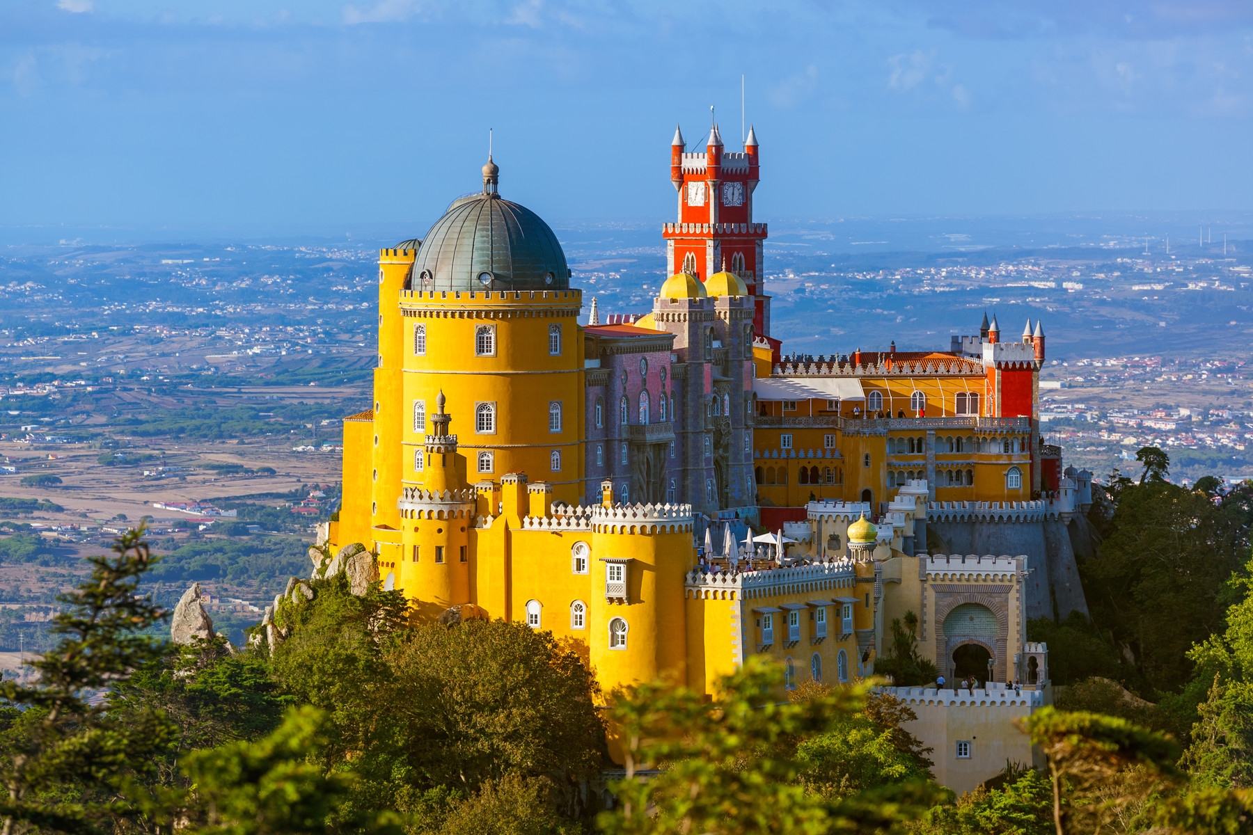 The Ultimate Iberian Adventure: A Travel Guide from Madrid to Barcelona