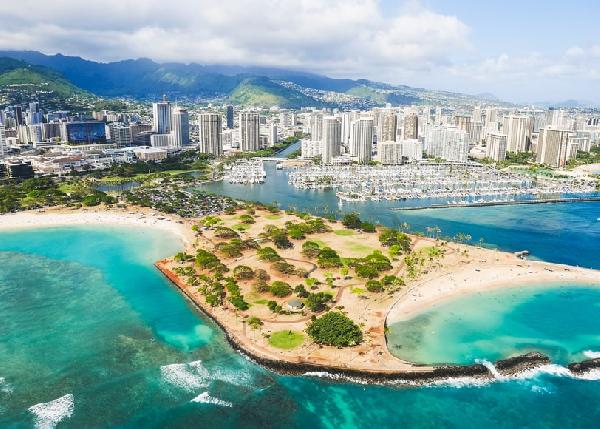 A Comprehensive Travel Guide: Honolulu Airport to Big Island Adventure