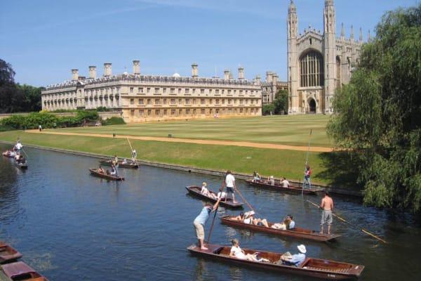 A Comprehensive Travel Guide: London, Oxford, and Cambridge