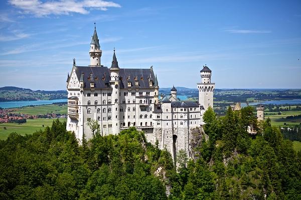 A Journey Through Bavaria: Munich, Castles, and Alpine Wonders
