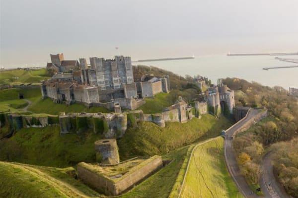 A Grand Tour of English History and Culture: London, Leeds Castle, Canterbury, and Beyond