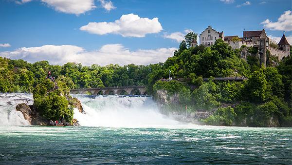 A Comprehensive Travel Guide: Zurich, Rhine Falls, and Stein am Rhein