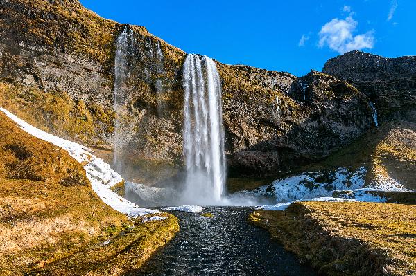 The Ultimate Iceland Ring Road Itinerary: Reykjavik to the Ring Road and Back