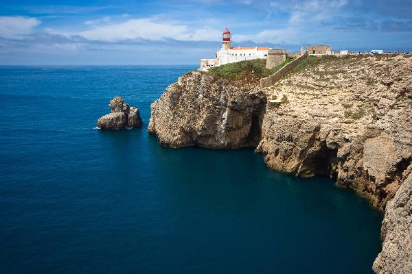 An Epic Iberian & French Grand Tour: From Paris to Lisbon and Back