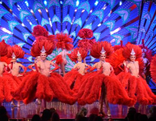 A Traveler’s Guide to Central Paris and the Moulin Rouge