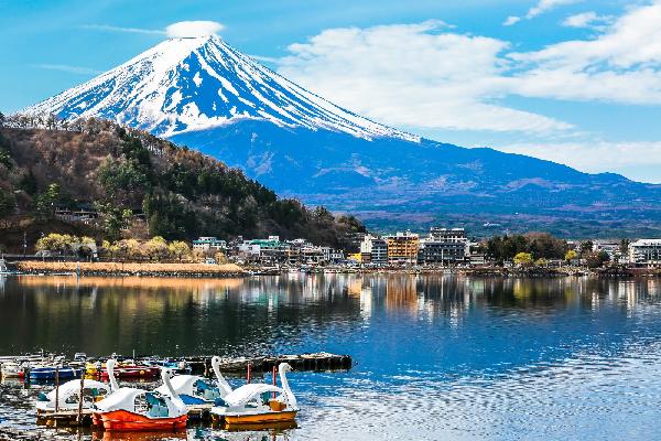 Japan Travel Guide: Osaka, Kyoto, Nara, Mount Fuji, and Tokyo