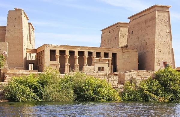 A Comprehensive Travel Guide to Egypt: Cairo, Hurghada, Luxor & Aswan