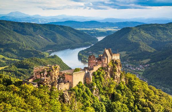 A Comprehensive Travel Guide: Vienna and the Danube Wachau Valley